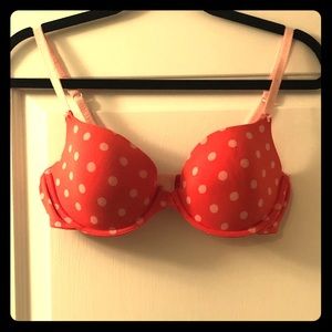 Victoria’s Secret Demi Buste Bra 36C